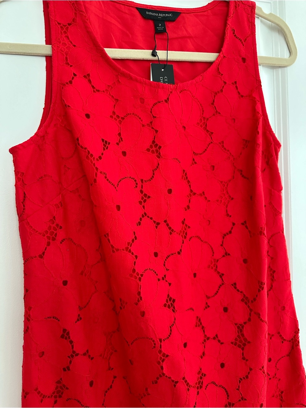 Banana Republic Vibrant Red Floral Lace Sleeveless Shift Dress - Americana - Picture 9 of 17